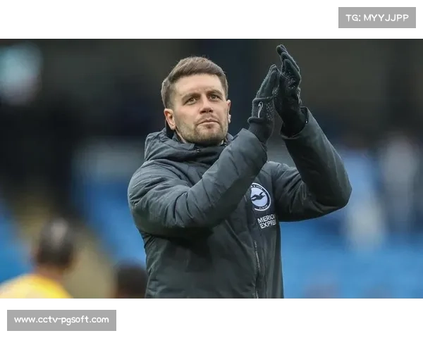 布莱顿主帅许尔策勒展望曼联之战 强调球队需保持稳定力争连胜